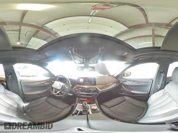 ✅ 2022 BMW 5 Series 540i xDrive • VIN: WBA73BJ07NWX61951 • Lot: 91472855. Wystawiony na Copart z przebiegiem Nie podano. Bezpłatny archiwum sprzedaży aukcyjnych z USA i szczegółowy raport historii pojazdu na DreamBid. Zdjęcie 14.