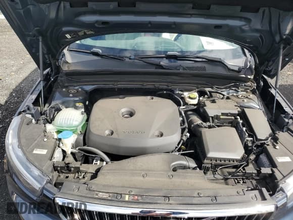 ✅ 2021 Volvo XC40 Inscription • VIN: YV4162UL5M2513142 • Lot: 85301295. Listed on Copart with 34,666 mi. Free auction sales archive from the USA and detailed vehicle history report at DreamBid. Image 11.