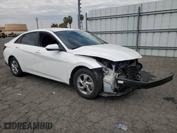 2022 Hyundai Elantra SE with VIN 5NPLL4AG0NH061818, listed as a Copart auction lot 82356695 with 29,018 mi miles and Salvage title. Bid and sale history available at DreamBid. Image 4.