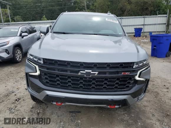 2024 Chevrolet Suburban Z71 z VIN 1GNSKDKD0RR196015, wystawiony jako Copart lot #81410475 z przebiegiem 16 358 mil mil oraz Szkoda całkowita • Salvage title. Historia ofert i sprzedaży dostępna na DreamBid. Obrazek 5.