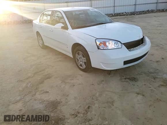2006 Chevrolet Malibu 2LT z VIN 1G1ZT51836F238861, wystawiony jako Copart lot #84553374 z przebiegiem 261 604 mil mil oraz Szkoda całkowita • Salvage title. Historia ofert i sprzedaży dostępna na DreamBid. Obrazek 11.