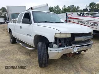 ✅ 2001 Chevrolet Silverado 2500HD LS • VIN: 1GCHC29UX1Z267977 • Лот: 43341735. Опубликован ранее на IAAI с пробегом 327 596 миль. Бесплатный доступ к архиву аукционных продаж из США и подробный отчёт об истории автомобиля на DreamBid. Изображение 1.