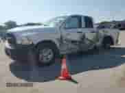 2018 Ram 1500 Express z VIN 1C6RR6FT3JS330939, wystawiony jako Copart lot #63458835 z przebiegiem 126 450 mil mil oraz Szkoda całkowita • Salvage title. Historia ofert i sprzedaży dostępna na DreamBid. Obrazek 1.