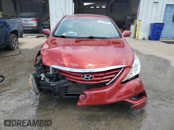 ✅ 2013 Hyundai Sonata GLS • VIN: 5NPEB4AC6DH686442 • Lot: 59285524. Listed on Copart with 211,534 mi. Free auction sales archive from the USA and detailed vehicle history report at DreamBid. Image 5.