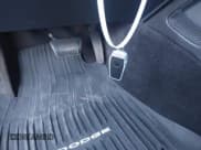 ✅ 2019 Dodge Challenger SXT • VIN: 2C3CDZAG1KH534631 • Lot: 43322768. Wystawiony na IAAI z przebiegiem 98 602 mil. Bezpłatny archiwum sprzedaży aukcyjnych z USA i szczegółowy raport historii pojazdu na DreamBid. Zdjęcie 11.