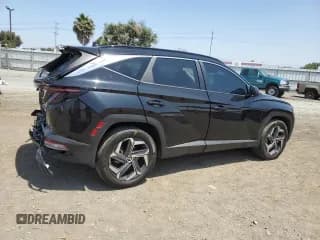 ✅ 2022 Hyundai Tucson SEL Convenience • VIN: KM8JFCA10NU071528 • Lot: 56770474. Wystawiony na Copart z przebiegiem 26 998 mil. Bezpłatny archiwum sprzedaży aukcyjnych z USA i szczegółowy raport historii pojazdu na DreamBid. Zdjęcie 3.