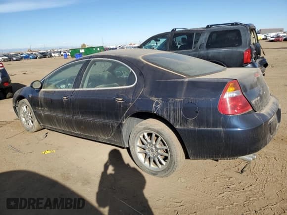 ✅ 2001 Chrysler 300M M • VIN: 2C3HE66G01H557911 • Lot: 78632764. Listed on Copart with 135,174 mi. Free auction sales archive from the USA and detailed vehicle history report at DreamBid. Image 2.