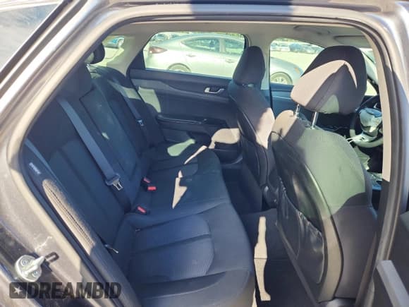 ✅ 2023 Kia K5 LXS • VIN: 5XXG14J21PG215687 • Lot: 81978545. Wystawiony na Copart z przebiegiem 55 839 mil. Bezpłatny archiwum sprzedaży aukcyjnych z USA i szczegółowy raport historii pojazdu na DreamBid. Zdjęcie 10.