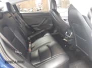 ✅ 2021 Tesla Model 3 Standard Range Plus • VIN: 5YJ3E1EA4MF096115 • Lot: 43299059. Wystawiony na IAAI z przebiegiem 72 322 mil. Bezpłatny archiwum sprzedaży aukcyjnych z USA i szczegółowy raport historii pojazdu na DreamBid. Zdjęcie 8.