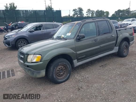 ✅ 2001 Ford Explorer Sport Trac • VIN: 1FMZU67E21UA82075 • Lot: 43336694. Listed on IAAI with Not provided. Free auction sales archive from the USA and detailed vehicle history report at DreamBid. Image 2.