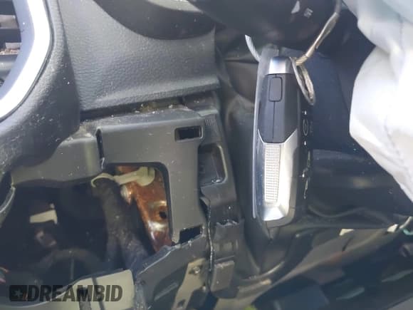 ✅ 2025 Ram 1500 Laramie • VIN: 1C6SRFJPXSN567424 • Lot: 43604339. Listed on IAAI with 21,618 mi. Free auction sales archive from the USA and detailed vehicle history report at DreamBid. Image 11.