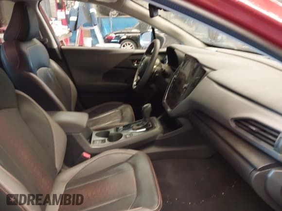 ✅ 2024 Subaru Crosstrek Limited • VIN: 4S4GUHM61R3712363 • Лот: 43357934. Опубликован ранее на IAAI с пробегом 20 890 миль. Бесплатный доступ к архиву аукционных продаж из США и подробный отчёт об истории автомобиля на DreamBid. Изображение 5.