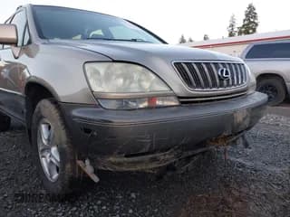 ✅ 2001 Lexus RX 300 • VIN: JTJHF10UX10206273 • Lot: 43676760. Wystawiony na IAAI z przebiegiem 253 368 mil. Bezpłatny archiwum sprzedaży aukcyjnych z USA i szczegółowy raport historii pojazdu na DreamBid. Zdjęcie 6.