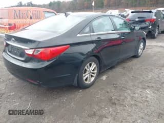 ✅ 2013 Hyundai Sonata GLS • VIN: 5NPEB4AC9DH622296 • Лот: 43665882. Опубликован ранее на IAAI с пробегом 89 305 миль. Бесплатный доступ к архиву аукционных продаж из США и подробный отчёт об истории автомобиля на DreamBid. Изображение 4.