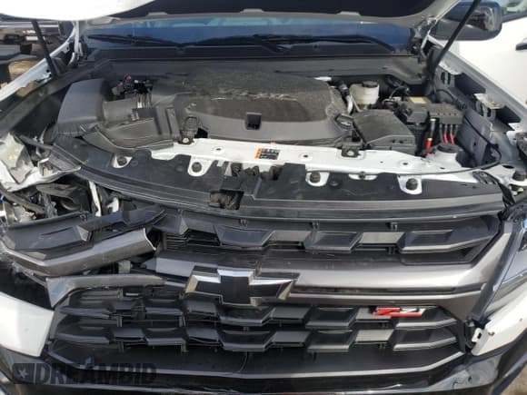 ✅ 2022 Chevrolet Colorado 4WD Z71 • VIN: 1GCGTDEN0N1332314 • Лот: 71761374. Опубликован ранее на Copart с пробегом 15 639 миль. Бесплатный доступ к архиву аукционных продаж из США и подробный отчёт об истории автомобиля на DreamBid. Изображение 11.