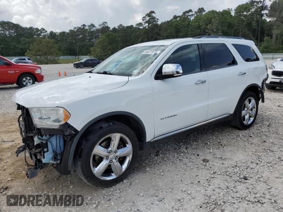 ✅ 2013 Dodge Durango Citadel • VIN: 1C4SDHET0DC617451 • Lot: 54627075. Listed on Copart with 139,414 mi. Free auction sales archive from the USA and detailed vehicle history report at DreamBid. Image 1.