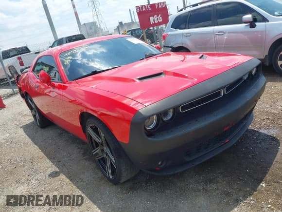 ✅ 2020 Dodge Challenger SXT • VIN: 2C3CDZAG1LH191899 • Lot: 42801091. Wystawiony na IAAI z przebiegiem Nie podano. Bezpłatny archiwum sprzedaży aukcyjnych z USA i szczegółowy raport historii pojazdu na DreamBid. Zdjęcie 1.