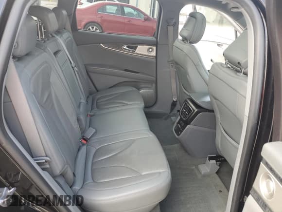 ✅ 2020 Lincoln Nautilus Reserve • VIN: 2LMPJ8K9XLBL04963 • Lot: 93108485. Listed on Copart with 135,303 mi. Free auction sales archive from the USA and detailed vehicle history report at DreamBid. Image 11.