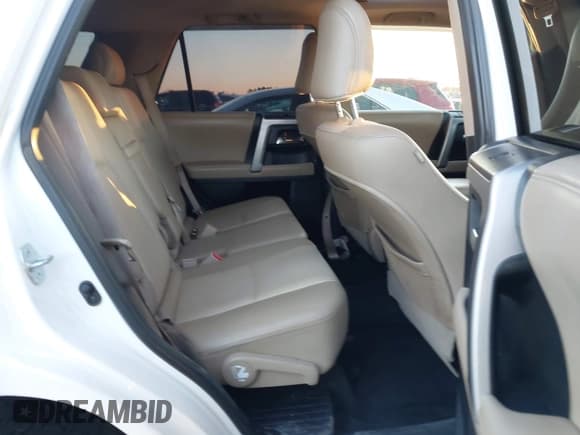 ✅ 2015 Toyota 4Runner Limited • VIN: JTEBU5JR0F5225405 • Lot: 43614418. Listed on IAAI with 273,724 mi. Free auction sales archive from the USA and detailed vehicle history report at DreamBid. Image 8.