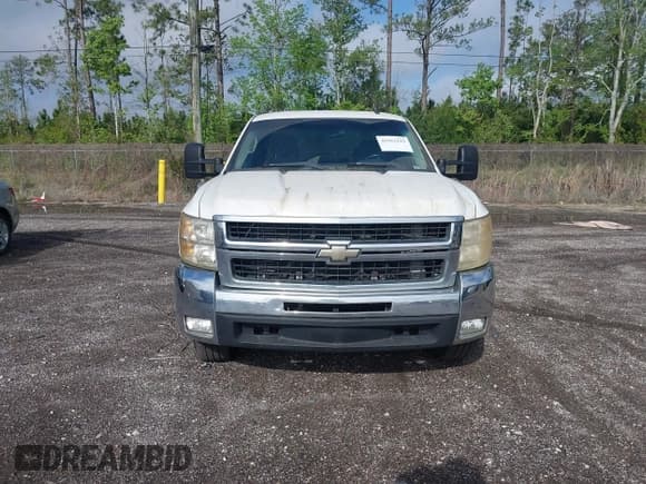 ✅ 2008 Chevrolet Silverado 2500HD • VIN: 1GBHK29668E192575 • Lot: 41925115. Wystawiony na IAAI z przebiegiem 241 278 mil. Bezpłatny archiwum sprzedaży aukcyjnych z USA i szczegółowy raport historii pojazdu na DreamBid. Zdjęcie 12.