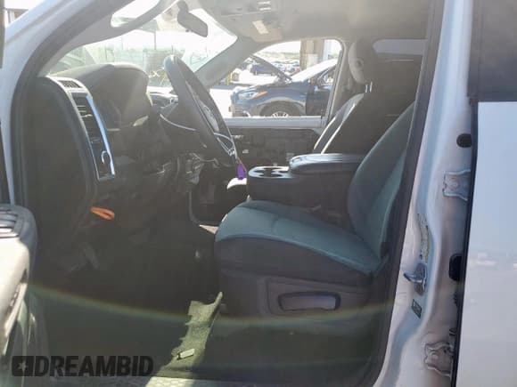 ✅ 2021 Ram 1500 SLT • VIN: 1C6RR6LG9MS529991 • Lot: 66213855. Wystawiony na Copart z przebiegiem 112 047 mil. Bezpłatny archiwum sprzedaży aukcyjnych z USA i szczegółowy raport historii pojazdu na DreamBid. Zdjęcie 7.