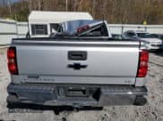 ✅ 2019 Chevrolet Silverado 1500 LT • VIN: 2GCVKPEC8K1119059 • Lot: 75287554. Wystawiony na Copart z przebiegiem 34 510 mil. Bezpłatny archiwum sprzedaży aukcyjnych z USA i szczegółowy raport historii pojazdu na DreamBid. Zdjęcie 6.