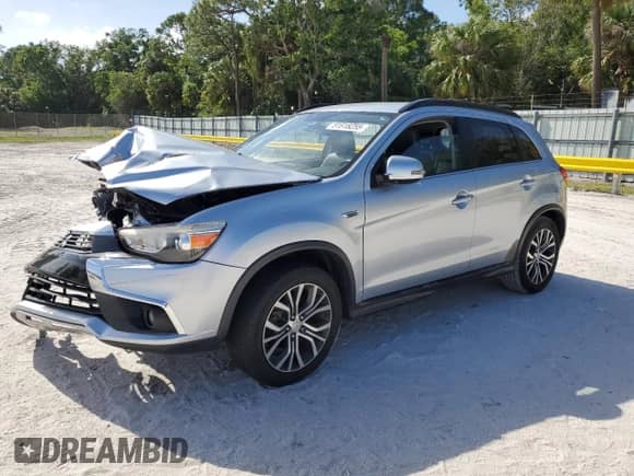 2017 Mitsubishi Outlander SEL z VIN JA4AP4AW3HZ045266, wystawiony jako Copart lot #51518255 z przebiegiem 95 371 mil mil oraz Szkoda całkowita • Salvage title. Historia ofert i sprzedaży dostępna na DreamBid. Obrazek 1.