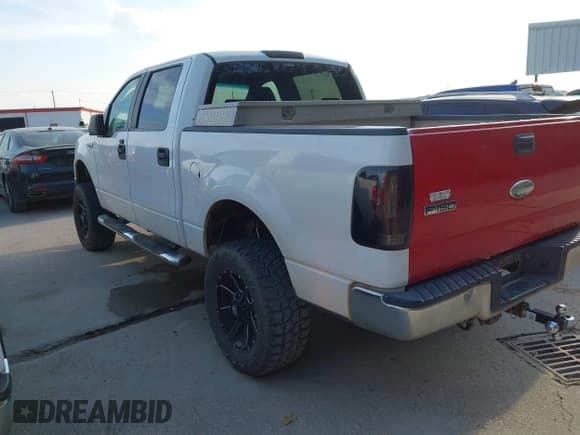 ✅ 2008 Ford F-150 XL • VIN: 1FTRW12W68FA92835 • Lot: 43665758. Listed on IAAI with 590,036 mi. Free auction sales archive from the USA and detailed vehicle history report at DreamBid. Image 3.