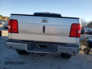 ✅ 2006 Lincoln Mark LT • VIN: 5LTPW18596FJ09465 • Lot: 80743804. Wystawiony na Copart z przebiegiem 188 377 mil. Bezpłatny archiwum sprzedaży aukcyjnych z USA i szczegółowy raport historii pojazdu na DreamBid. Zdjęcie 6.