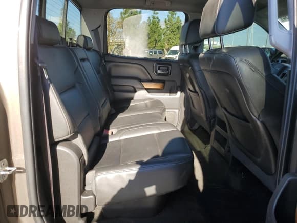 ✅ 2015 Chevrolet Silverado 1500 LTZ • VIN: 3GCPCSEC3FG400563 • Лот: 82858034. Опубликован ранее на Copart с пробегом 89 734 миль. Бесплатный доступ к архиву аукционных продаж из США и подробный отчёт об истории автомобиля на DreamBid. Изображение 11.