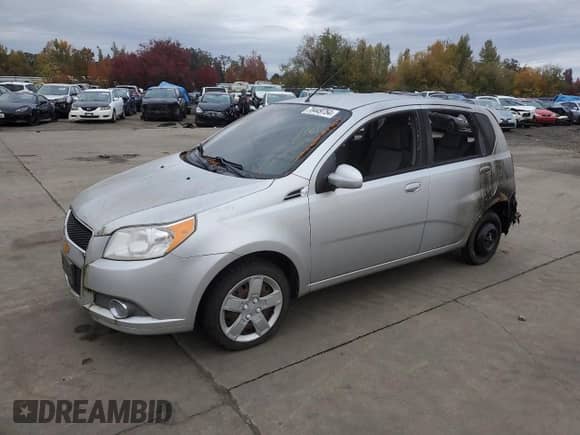 2011 Chevrolet Aveo 2LT z VIN KL1TG6DE6BB169620, wystawiony jako Copart lot #78449754 z przebiegiem 53 990 mil mil oraz Szkoda całkowita • Salvage title. Historia ofert i sprzedaży dostępna na DreamBid. Obrazek 1.