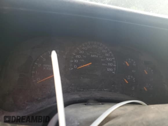 ✅ 2004 Chevrolet Silverado 1500 LS • VIN: 2GCEC19VX41249563 • Лот: 80676495. Опубликован ранее на Copart с пробегом Не указан. Бесплатный доступ к архиву аукционных продаж из США и подробный отчёт об истории автомобиля на DreamBid. Изображение 9.