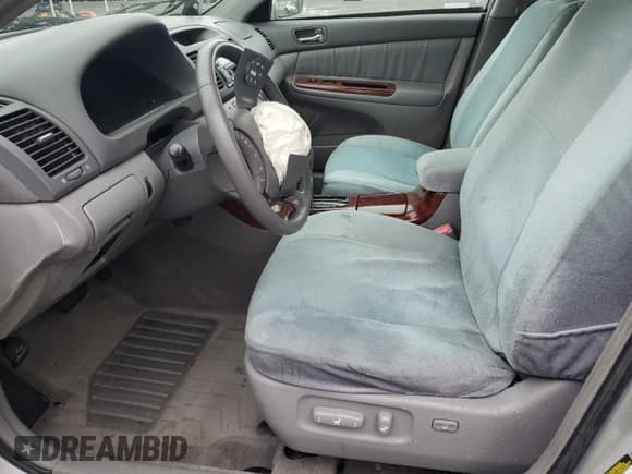 ✅ 2006 Toyota Camry LE • VIN: 4T1BF32K76U629694 • Lot: 93221595. Wystawiony na Copart z przebiegiem Nie podano. Bezpłatny archiwum sprzedaży aukcyjnych z USA i szczegółowy raport historii pojazdu na DreamBid. Zdjęcie 7.