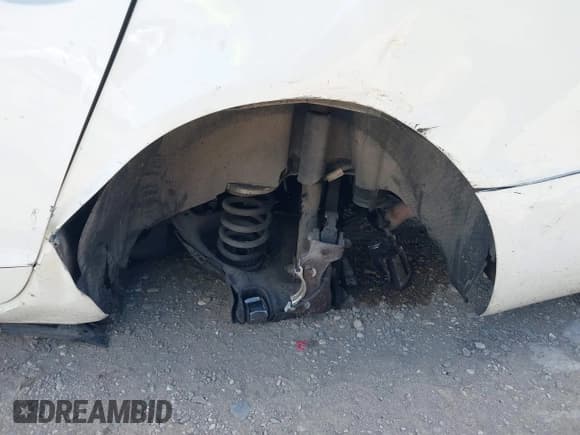 ✅ 2005 Audi A6 • VIN: WAUDG74F15N123897 • Лот: 42623437. Опубликован ранее на IAAI с пробегом 113 648 миль. Бесплатный доступ к архиву аукционных продаж из США и подробный отчёт об истории автомобиля на DreamBid. Изображение 6.