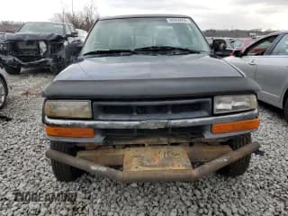 ✅ 2001 Chevrolet S-10 LS ZR2 • VIN: 1GCCT19W918144487 • Лот: 84958094. Опубликован ранее на Copart с пробегом Не указан. Бесплатный доступ к архиву аукционных продаж из США и подробный отчёт об истории автомобиля на DreamBid. Изображение 5.
