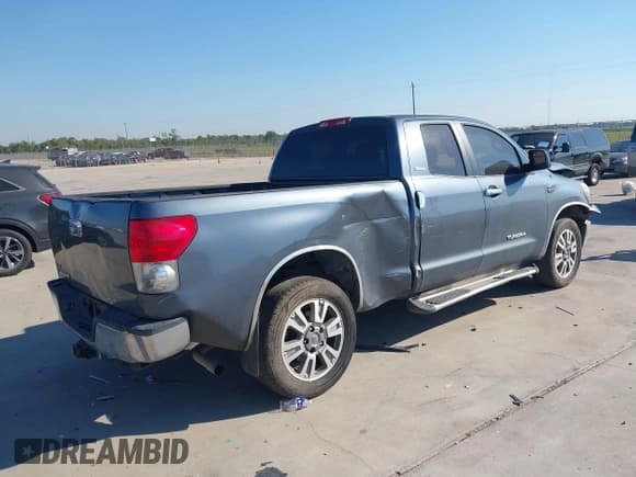 ✅ 2008 Toyota Tundra • VIN: 5TFRU54148X011064 • Lot: 43421865. Wystawiony na IAAI z przebiegiem 306 435 mil. Bezpłatny archiwum sprzedaży aukcyjnych z USA i szczegółowy raport historii pojazdu na DreamBid. Zdjęcie 4.