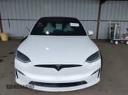 ✅ 2022 Tesla Model X Plaid • VIN: 7SAXCBE69NF355601 • Лот: 41906897. Опубликован ранее на IAAI с пробегом Не указан. Бесплатный доступ к архиву аукционных продаж из США и подробный отчёт об истории автомобиля на DreamBid. Изображение 11.