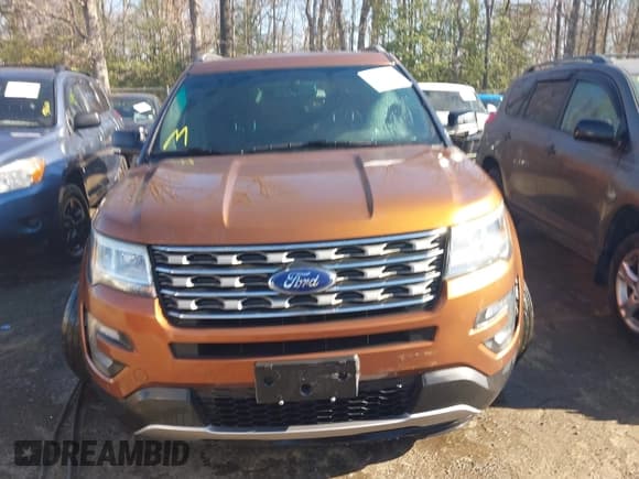 ✅ 2017 Ford Explorer XLT • VIN: 1FM5K8DH3HGA14987 • Lot: 41792458. Wystawiony na IAAI z przebiegiem 119 259 mil. Bezpłatny archiwum sprzedaży aukcyjnych z USA i szczegółowy raport historii pojazdu na DreamBid. Zdjęcie 12.