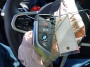 ✅ 2025 BMW M2 • VIN: 3MF23DM07S8E91884 • Lot: 43295129. Wystawiony na IAAI z przebiegiem 4 776 mil. Bezpłatny archiwum sprzedaży aukcyjnych z USA i szczegółowy raport historii pojazdu na DreamBid. Zdjęcie 11.