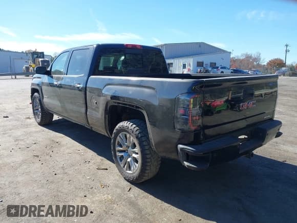 ✅ 2014 GMC Sierra 1500 Denali • VIN: 3GTU2WEJ8EG457349 • Лот: 43679643. Опубликован ранее на IAAI с пробегом 138 682 миль. Бесплатный доступ к архиву аукционных продаж из США и подробный отчёт об истории автомобиля на DreamBid. Изображение 3.