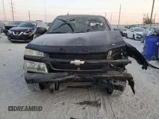✅ 2005 Chevrolet Colorado LS ZQ8 • VIN: 1GCCS196458266876 • Лот: 75098184. Опубликован ранее на Copart с пробегом 63 818 миль. Бесплатный доступ к архиву аукционных продаж из США и подробный отчёт об истории автомобиля на DreamBid. Изображение 5.