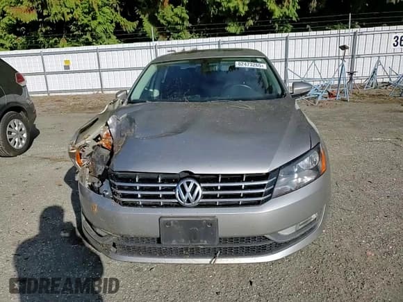 ✅ 2012 Volkswagen Passat SEL Premium • VIN: 1VWCN7A34CC059066 • Lot: 82473265. Listed on Copart with 113,586 mi. Free auction sales archive from the USA and detailed vehicle history report at DreamBid. Image 13.