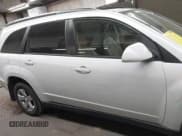 ✅ 2007 Suzuki XL7 Limited • VIN: 2S3DB917X76121519 • Лот: 41856769. Опубликован ранее на IAAI с пробегом 118 493 миль. Бесплатный доступ к архиву аукционных продаж из США и подробный отчёт об истории автомобиля на DreamBid. Изображение 13.