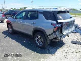 ✅ 2025 Chevrolet Equinox AWD LT • VIN: 3GNAXPEG7SL135536 • Lot: 42623223. Wystawiony na IAAI z przebiegiem 3 303 mil. Bezpłatny archiwum sprzedaży aukcyjnych z USA i szczegółowy raport historii pojazdu na DreamBid. Zdjęcie 3.