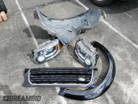 ✅ 2015 Land Rover LR4 HSE • VIN: SALAG2V6XFA772879 • Лот: 48940145. Опубликован ранее на Copart с пробегом 73 611 миль. Бесплатный доступ к архиву аукционных продаж из США и подробный отчёт об истории автомобиля на DreamBid. Изображение 13.