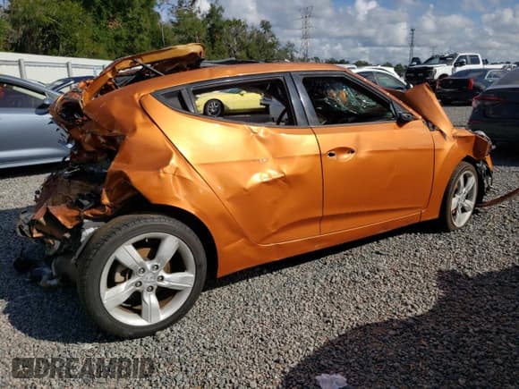 ✅ 2014 Hyundai Veloster • VIN: KMHTC6AD5EU206970 • Lot: 80001744. Wystawiony na Copart z przebiegiem Nie podano. Bezpłatny archiwum sprzedaży aukcyjnych z USA i szczegółowy raport historii pojazdu na DreamBid. Zdjęcie 3.