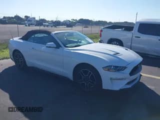 ✅ 2018 Ford Mustang EcoBoost Premium • VIN: 1FATP8UH1J5143072 • Lot: 43693134. Wystawiony na IAAI z przebiegiem 79 080 mil. Bezpłatny archiwum sprzedaży aukcyjnych z USA i szczegółowy raport historii pojazdu na DreamBid. Zdjęcie 1.
