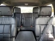 ✅ 2008 Lincoln Navigator • VIN: 5LMFU28558LJ04433 • Lot: 82548915. Wystawiony na Copart z przebiegiem 215 975 mil. Bezpłatny archiwum sprzedaży aukcyjnych z USA i szczegółowy raport historii pojazdu na DreamBid. Zdjęcie 10.