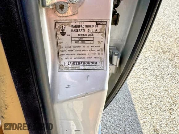 ✅ 2006 Maserati Quattroporte • VIN: ZAMCE39A360022008 • Lot: 93559295. Wystawiony na Copart z przebiegiem 89 225 mil. Bezpłatny archiwum sprzedaży aukcyjnych z USA i szczegółowy raport historii pojazdu na DreamBid. Zdjęcie 10.