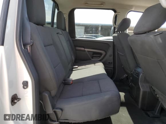 ✅ 2015 Nissan Titan SE • VIN: 1N6AA0ED5FN514397 • Лот: 58356325. Опубликован ранее на Copart с пробегом 70 102 миль. Бесплатный доступ к архиву аукционных продаж из США и подробный отчёт об истории автомобиля на DreamBid. Изображение 10.